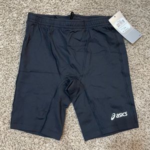 NWT ASICS Aptitude Field Short
